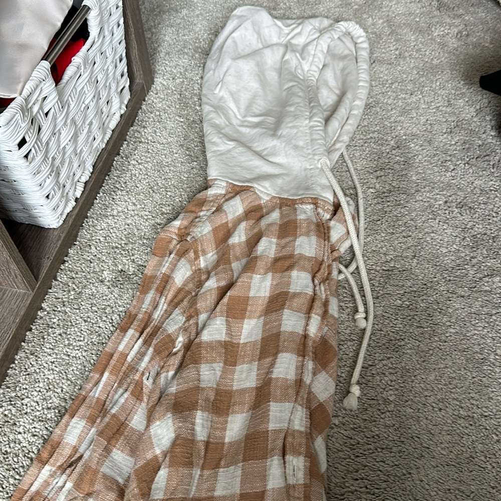 Hooded flannel. XL, great condition.